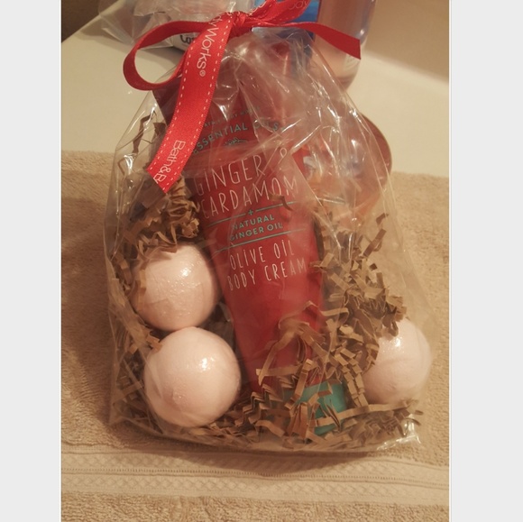 Bath and Body Works Other - Bath and Body Works Ginger and Cardamom